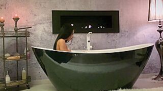 Classy Shalina Devine Romantic Anal Toying At The Bathtub - Only3XGirls