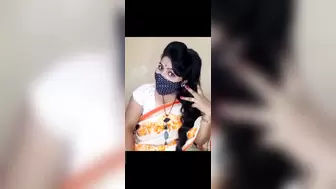 Marathi indian geetahousewife kinky talking and self nude dancing sex tape