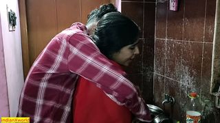 Indian pretty maid amazing XXX charming sex with sir! latest viral sex