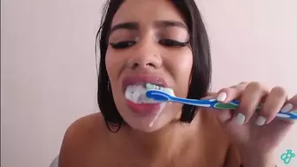 Brushing my teeth with spunk - Catalina Days