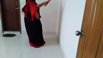 Indian sexy aunty was sweeping the house when neighbor fiance saw her & hammered - Desi Sex (Part-two)