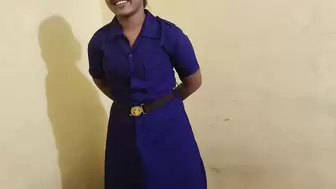 Desi ladaki ne apne college sir ko ghar par bulakar apane chut ka pani giraya