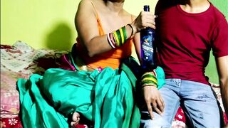 Padosh wali Bhojayi Ko Beer Pilakar choda - Fucking Neighbour Chick