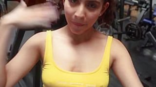 Evelyn Suarez in Working Out Her Latina Pussy - OyeLoca